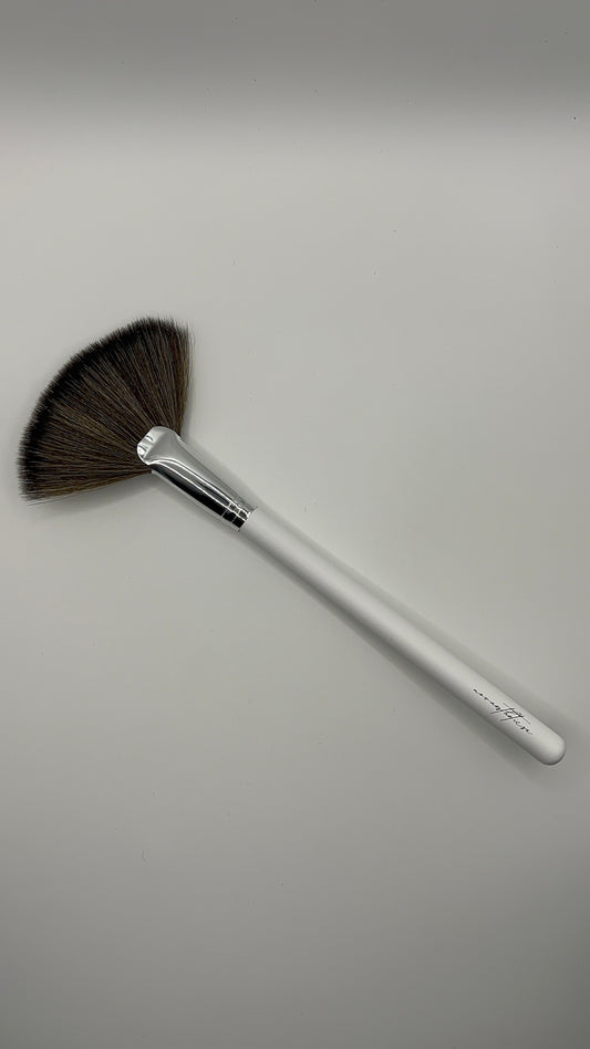Large Fan Brush